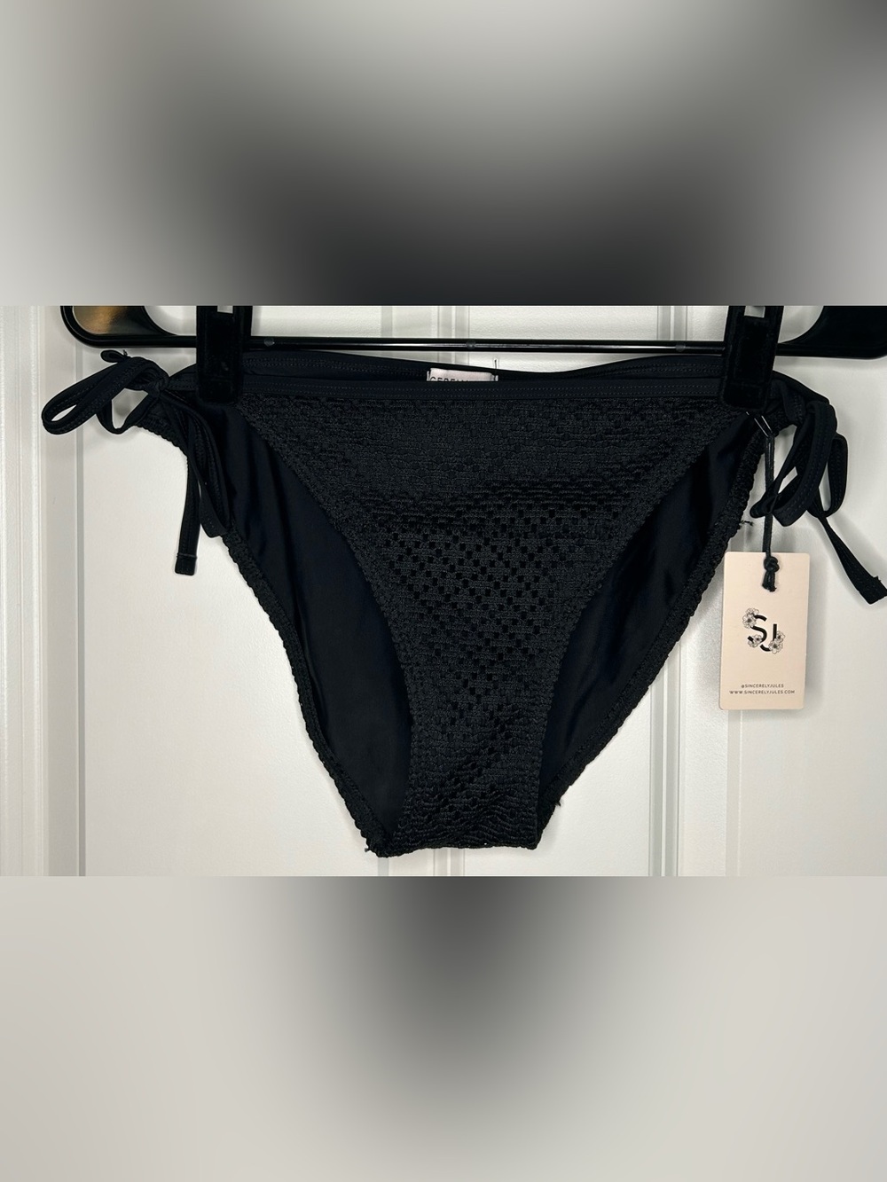 Sincerely Jules Black Crochet Tie-Side Bikini Bottoms large nwt  adjustable ties